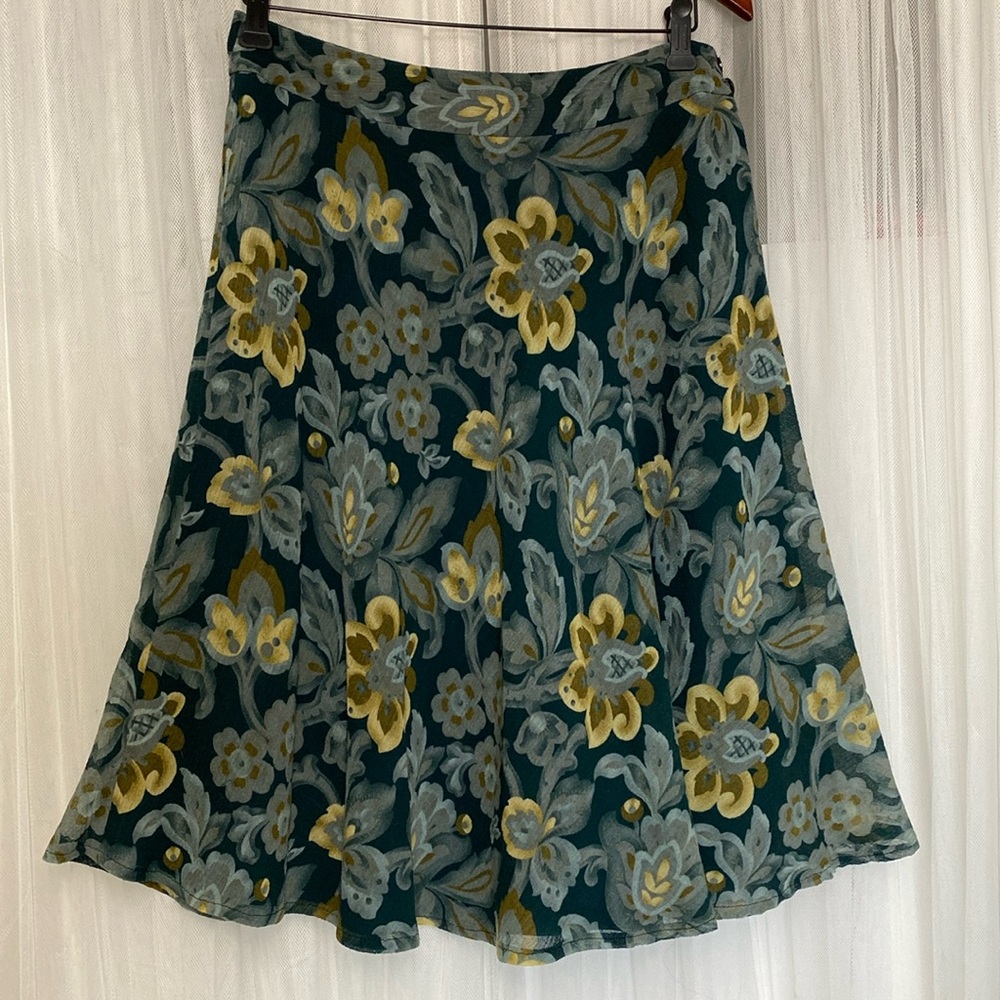 Jones New York Floral Skater Skirt in Green and Yellow